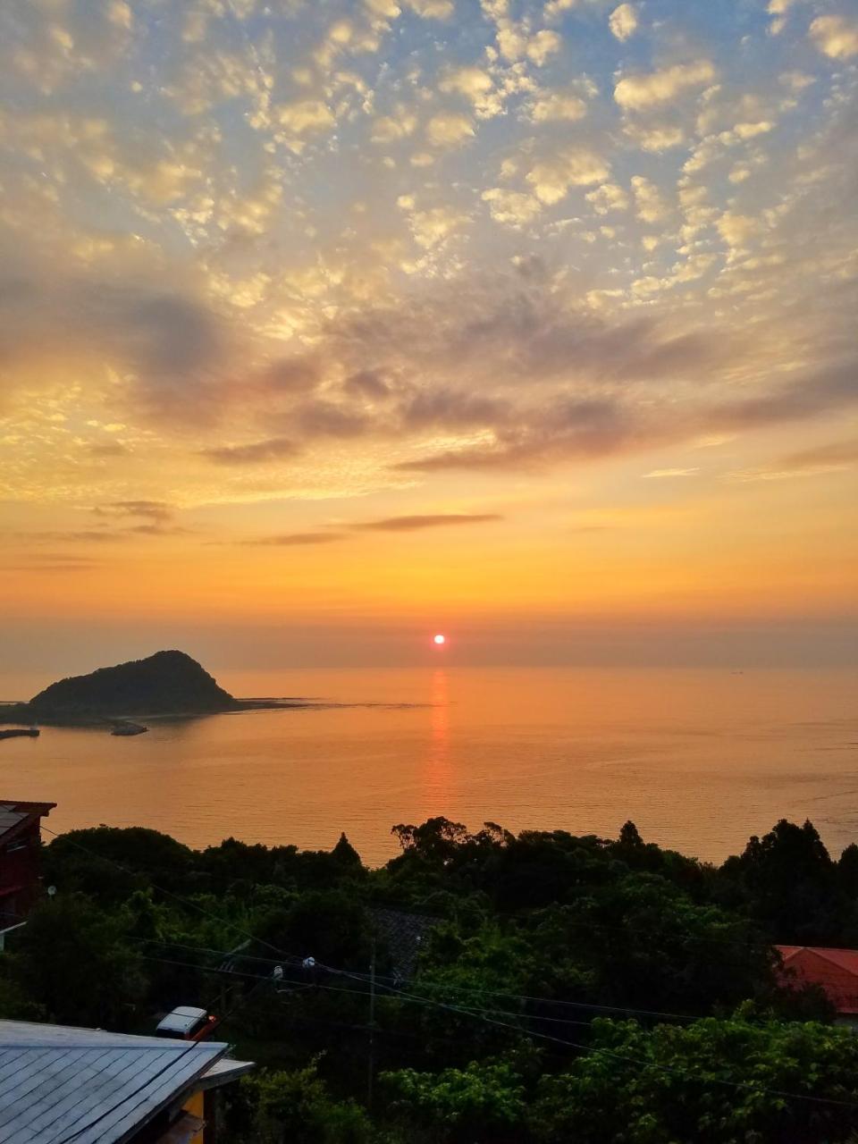 Ocean Home Guest House Miyazaki Bagian luar foto